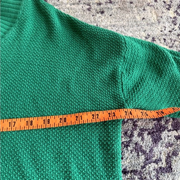 American Eagle V-Neck Cropped Knit Sweater Sz M St. Patrick’s Green Preppy - Picture 7 of 9